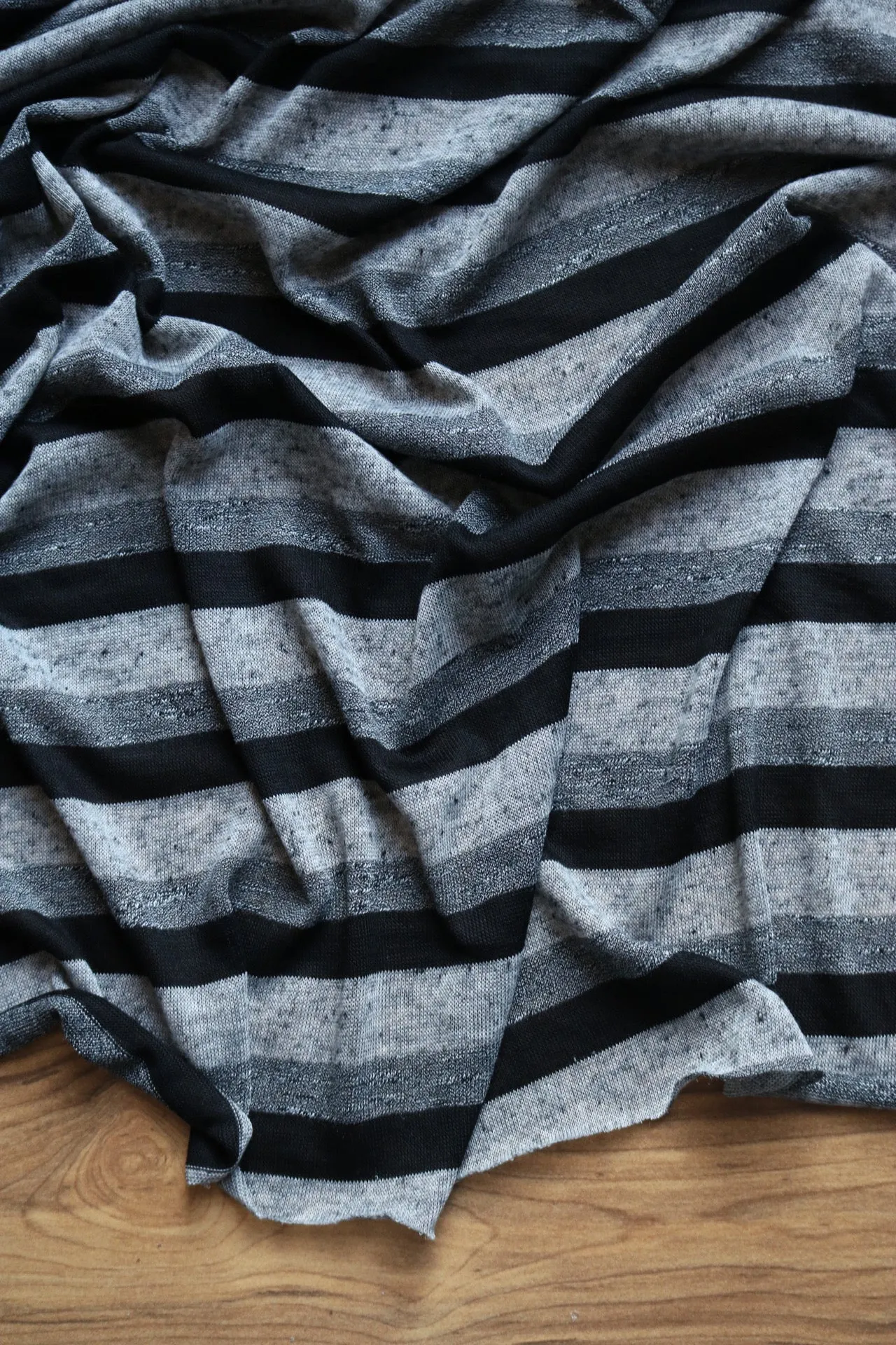 4YD 17IN REMNANT; Black & Greys Stripe Linen Sweater Knit