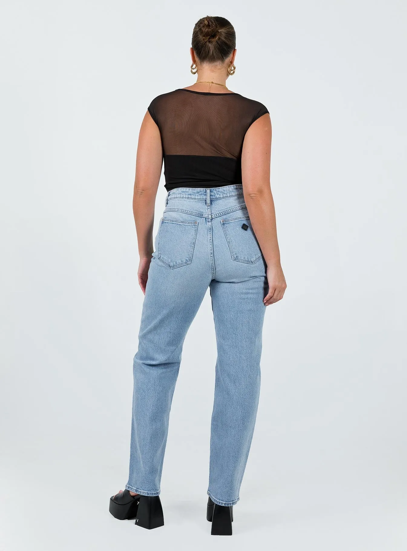 Abrand 94 High Straight Hailey Light Wash Denim