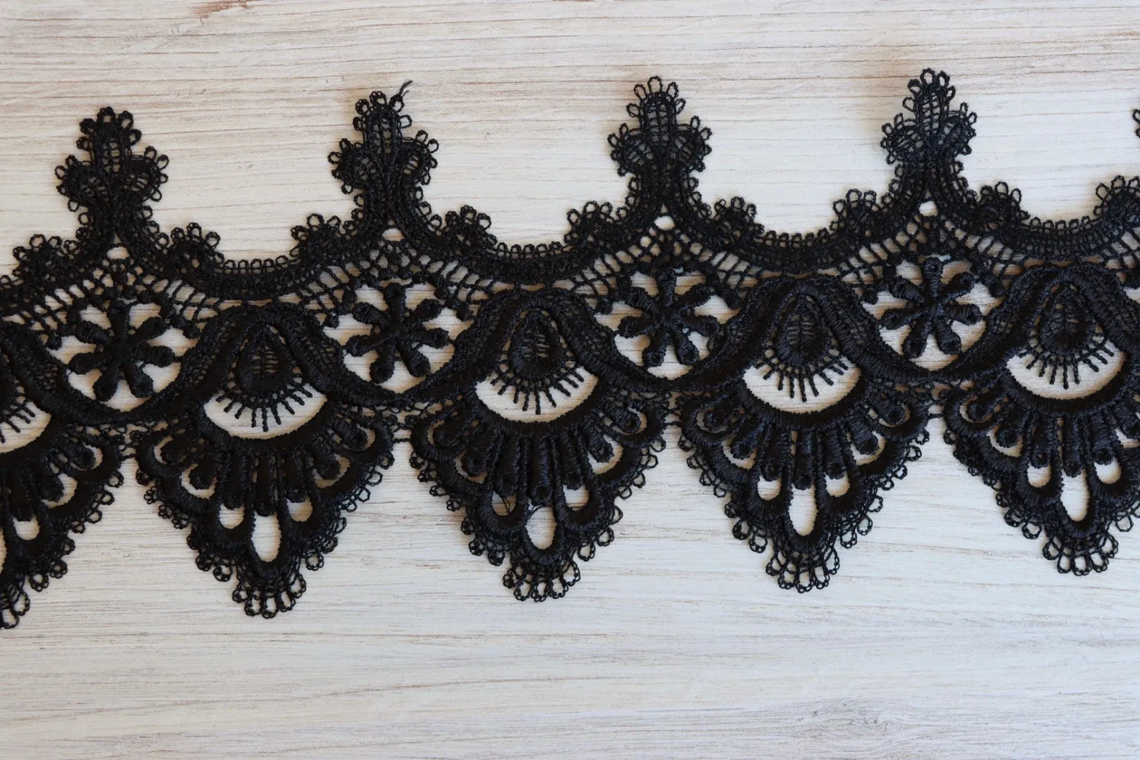 Black 5" Wide Venice Lace