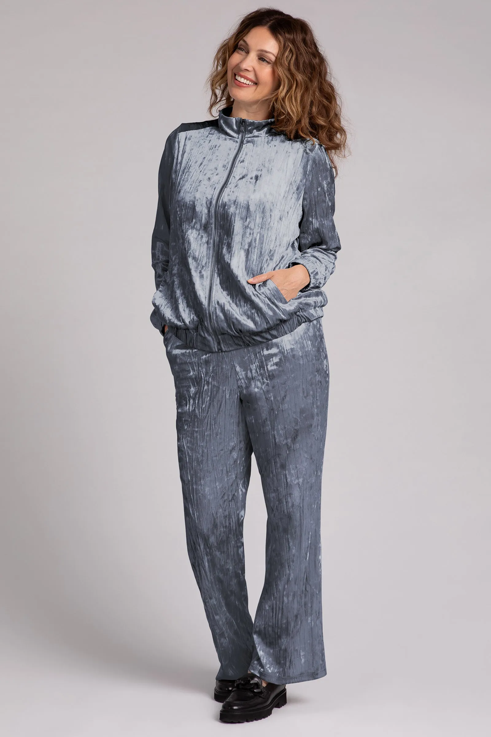 Crinkle Velvet Zip Front Warm Up | Gunmetal