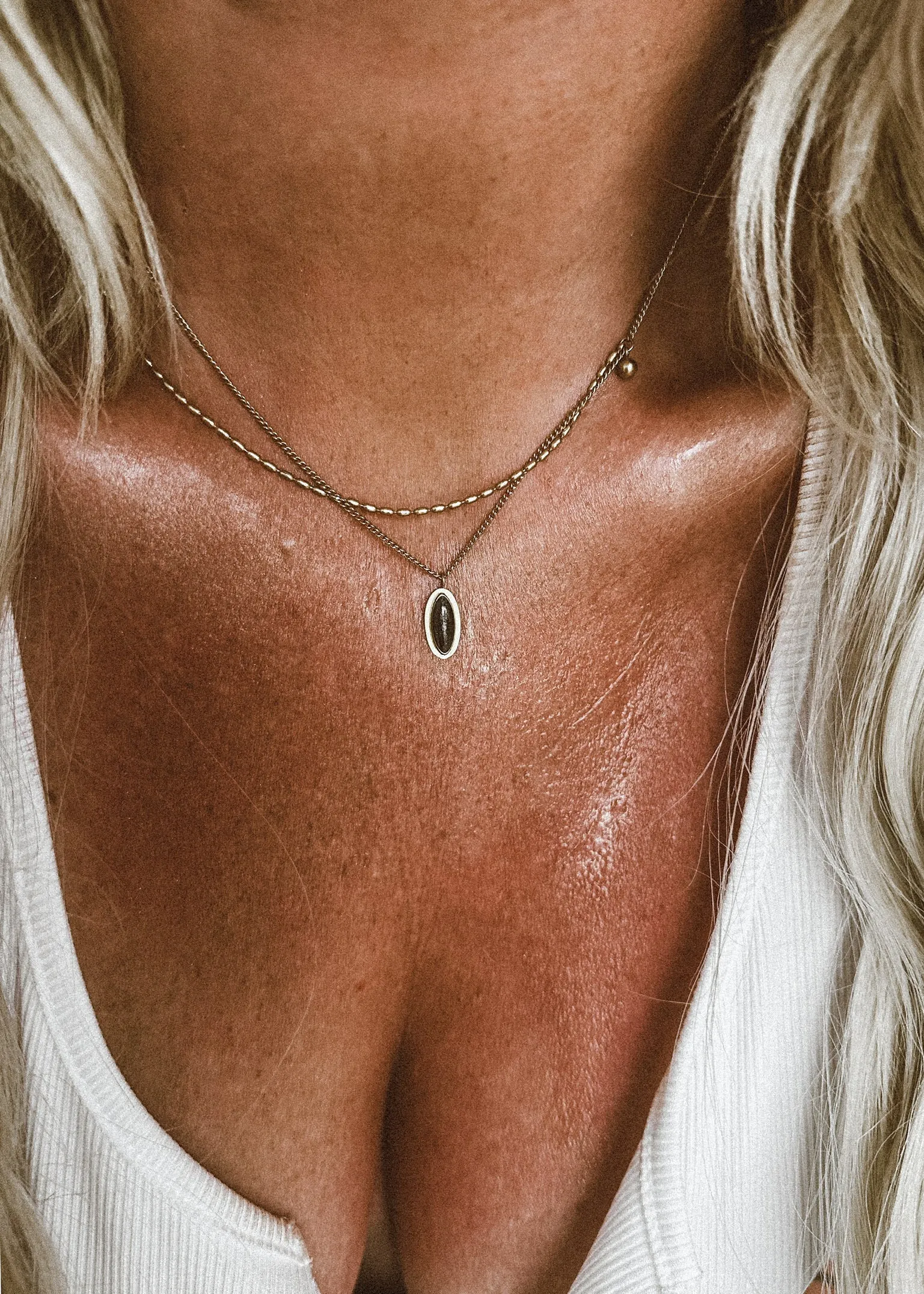 FINAL SALE: ARIA WATER RESISTANT NECKLACE