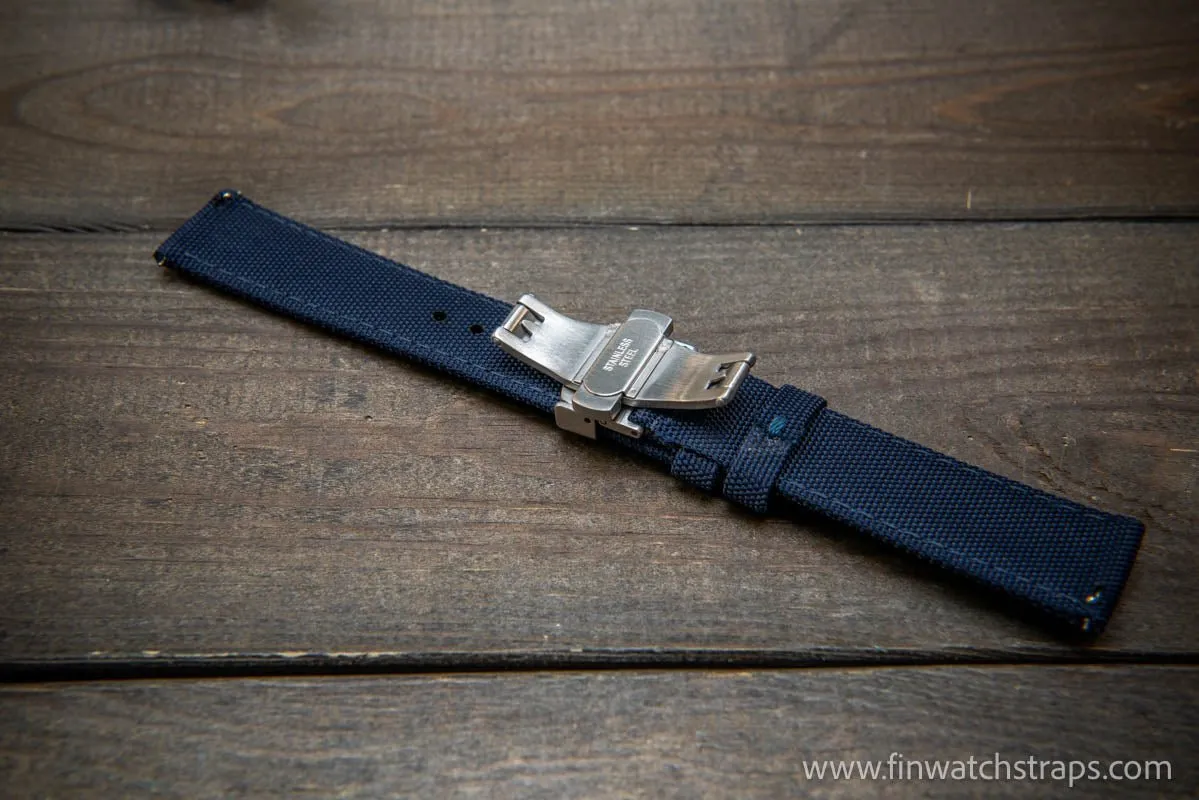 Sailcloth waterproof watch strap. Deployment clasp.